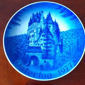 BAREUTHER / Vatertag 1977 Father's Day Collector's plate Castle Eltx